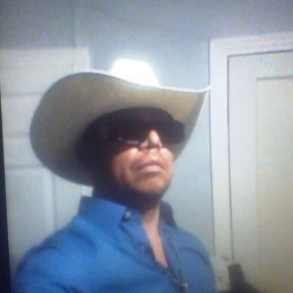 Meet your Posher, Ray - Picture 1 of 1